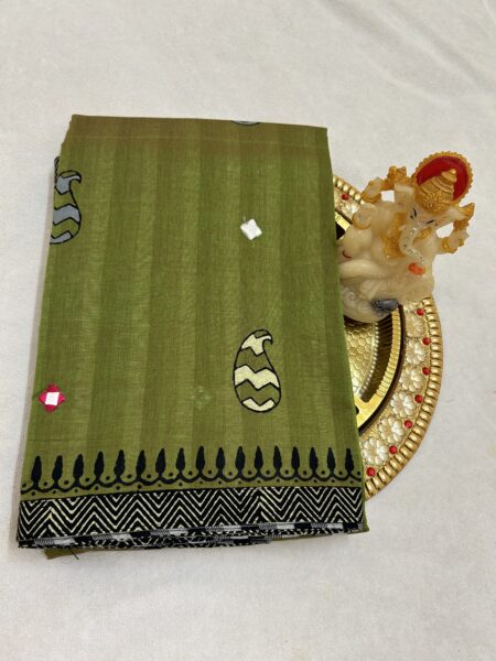 DARK GREEN -  PURE  CHANDERI COTTON SAREE WITH BLOUSE AND APPLIQUE