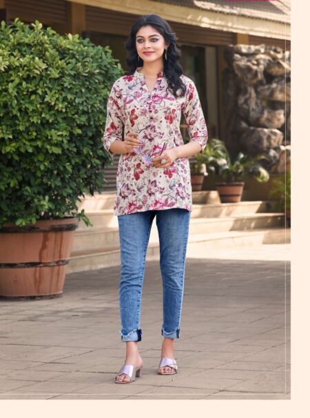 WHITE PINK COLOUR- SHORT TOPS