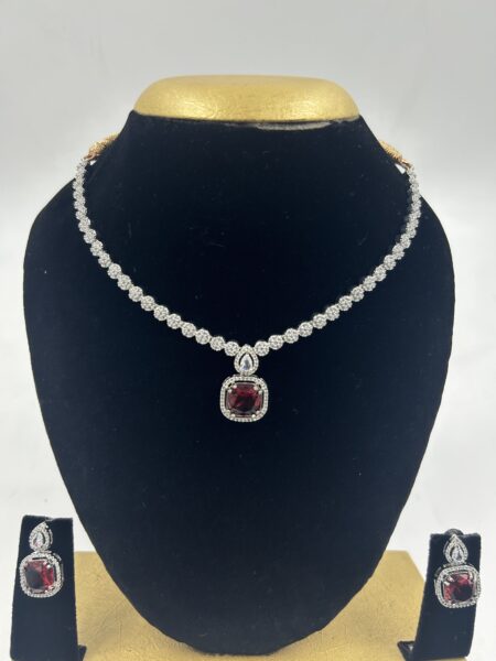 UNIQUE ,WHITE NECK SET- MAROON SMALL PENDANT