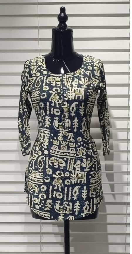 SHORT TOP -VATICAN  BLUE